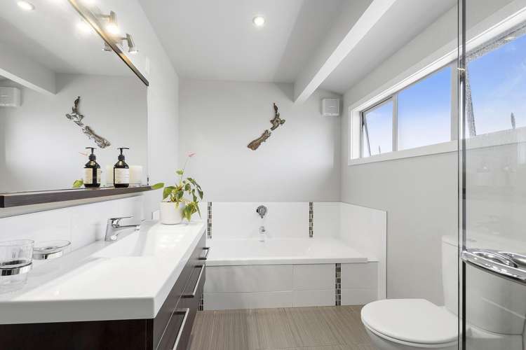 62 St Ives Drive Camborne_19