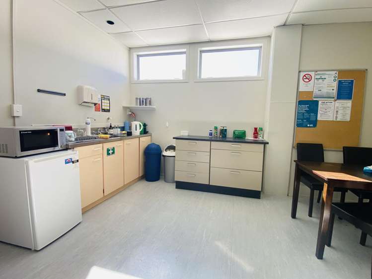 Level1 S/18-22 Moselle Ave Henderson_14