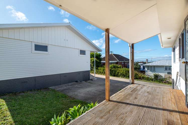199 Chivalry Road Glenfield_18