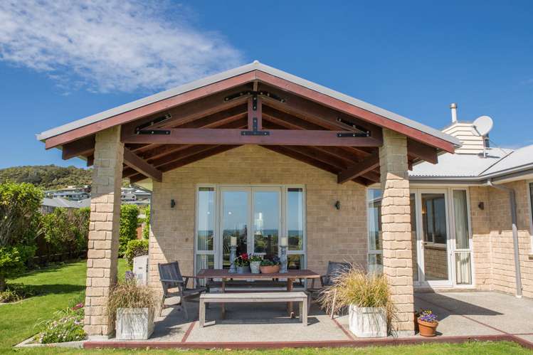 12 Karoro Place Karoro_18