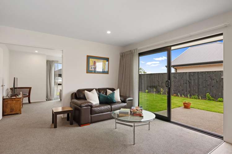 40 Eric Crozier Road_2