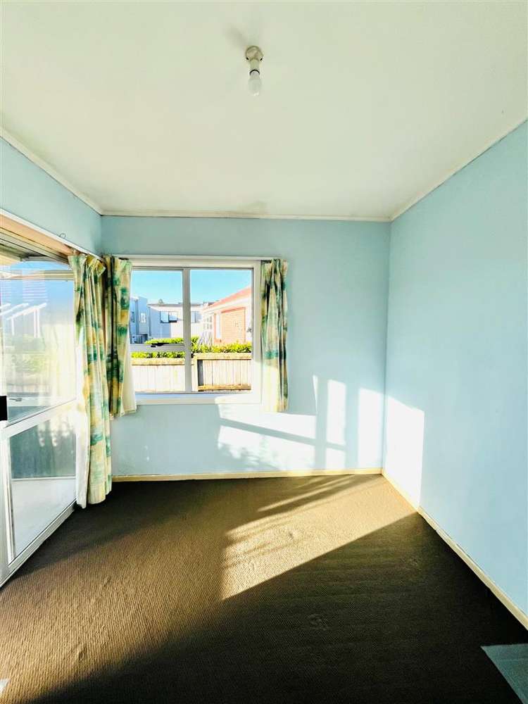 29 Vodanovich Road Te Atatu South_5