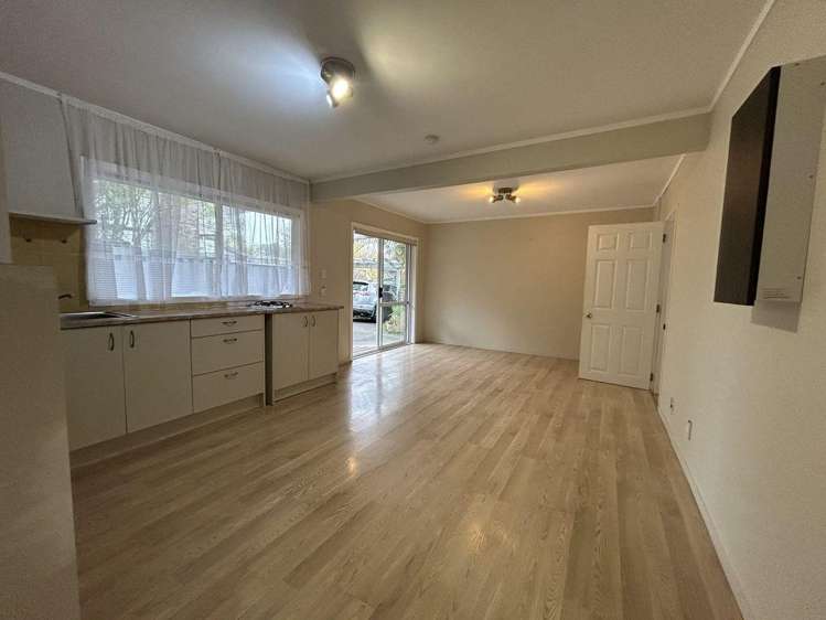 29 Meadowvale Avenue Forrest Hill_13