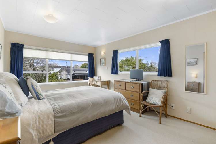 83 Edmonton Road Henderson_11