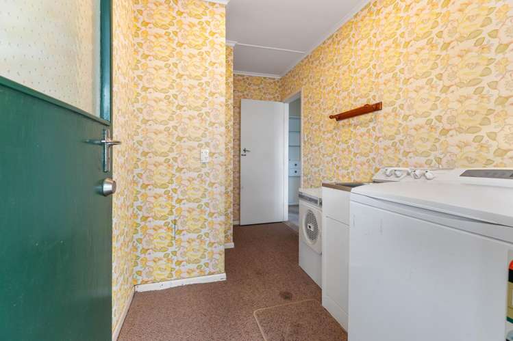 176 Golf Road Taumarunui_12