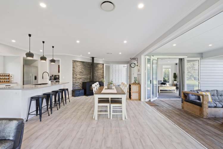 1557 Waiuku Road Waiuku_13