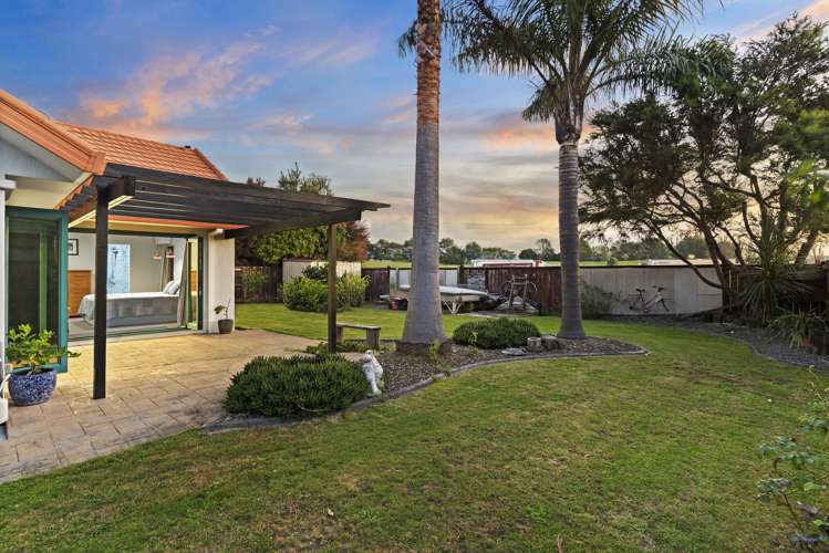 42 Bahamas Key Papamoa_34