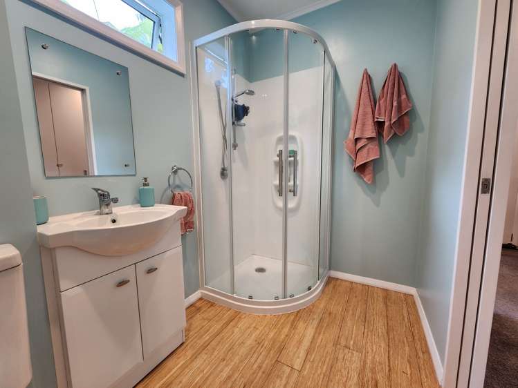 692 Rutherglen Road Marsden_16