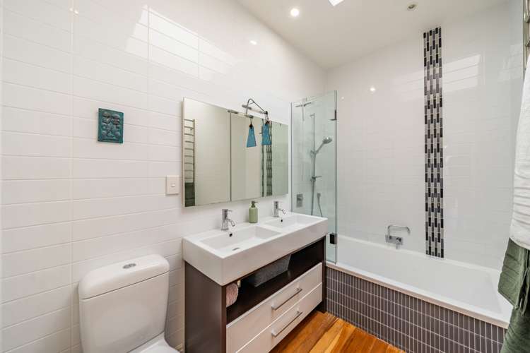 18 Bracken Street Petone_12