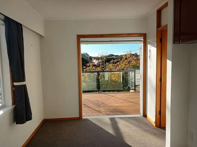 10 Toenga Road Pukerua Bay_14
