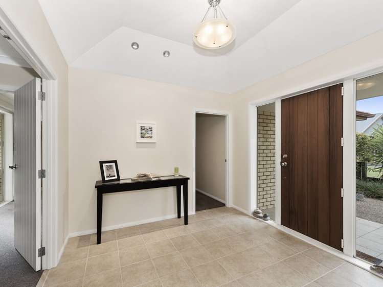 16 Stratford Place Huntington_13