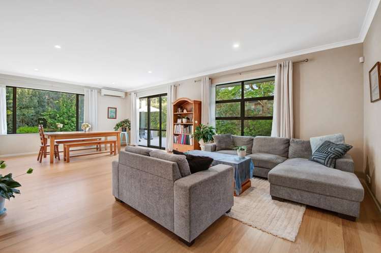 22 Bur Oak Terrace Schnapper Rock_10