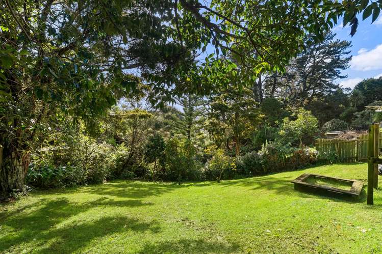 393 Wairau Road Totara Vale_15