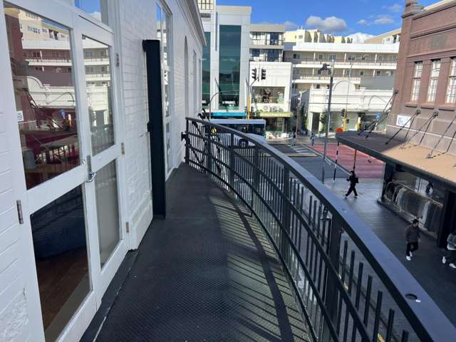 201 Broadway Newmarket_2