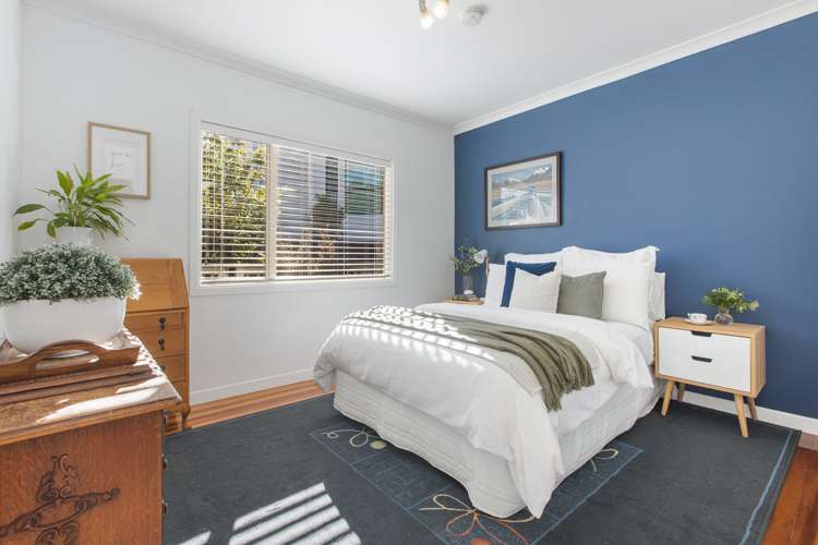 103 Beach Road Mellons Bay_10