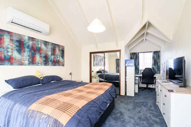 7 Emlen Place Mosgiel_17