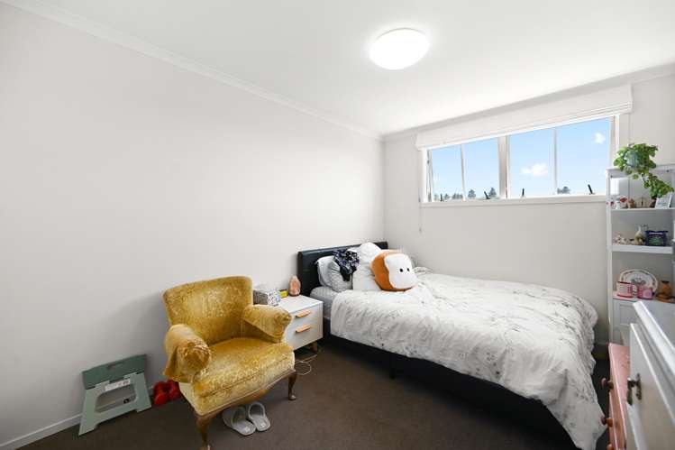 29 Chiefs Court Hamilton East_8