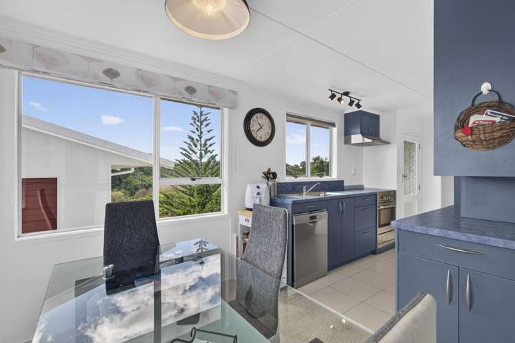 100 Riversdale Drive Merrilands_12