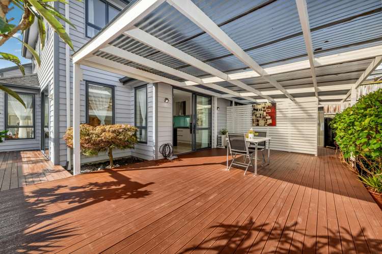 38 Terrasini Drive Flat Bush_15