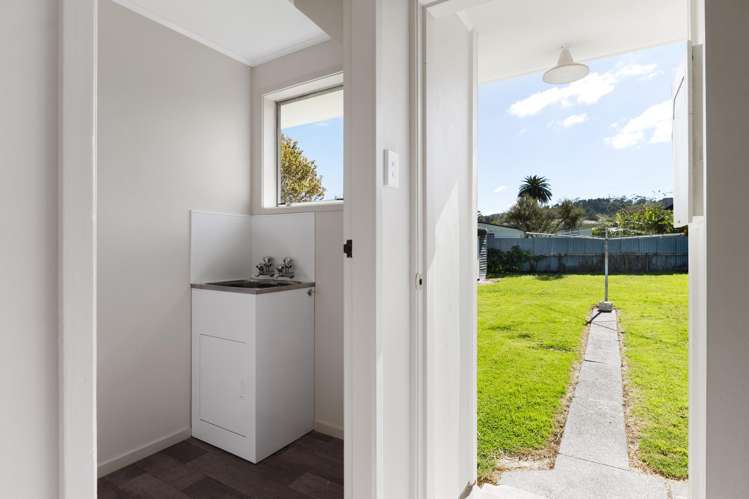 14 Dennis Street Outer Kaiti_11