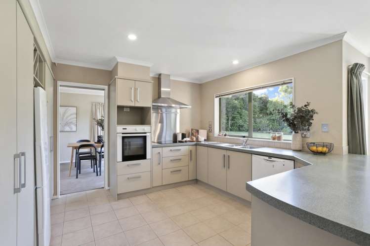70A Shaw Road Oratia_8