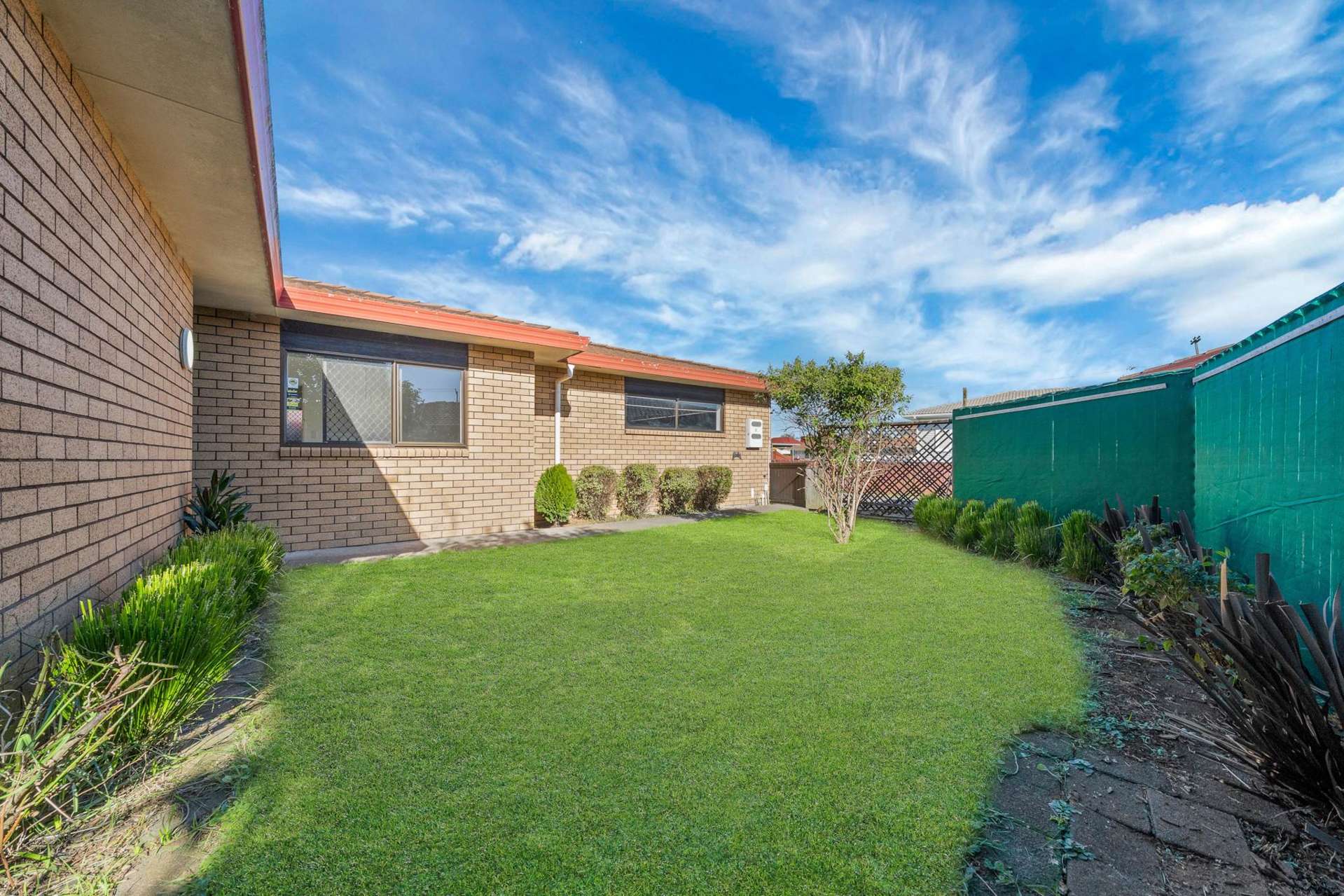 2/69 Victoria Road Papatoetoe_0