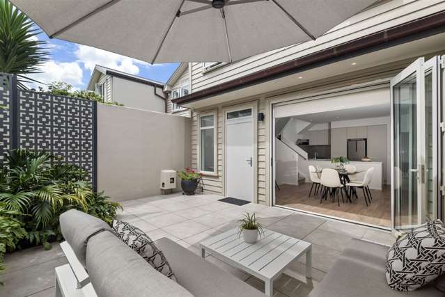 8/38 Bracken Avenue Takapuna_1