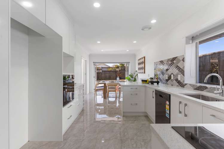 1/5 Duke Street Papakura_28