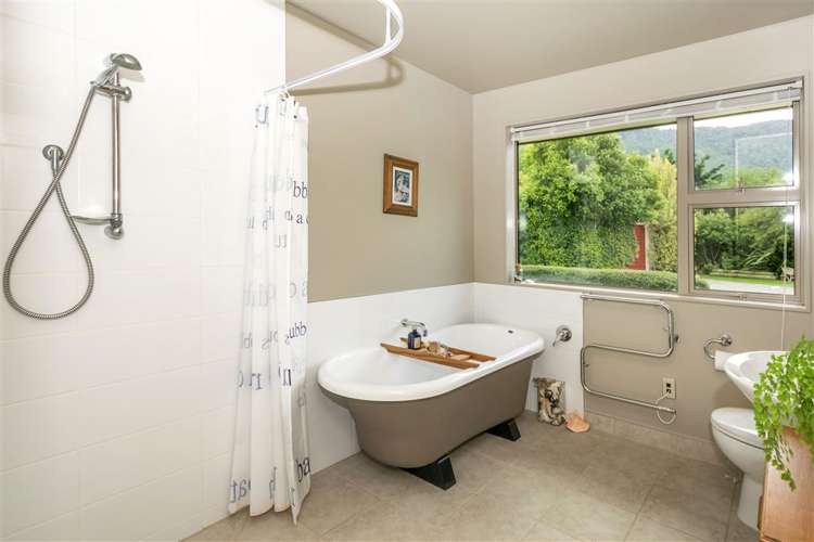 5788 Kenepuru Road Kenepuru Sound_19