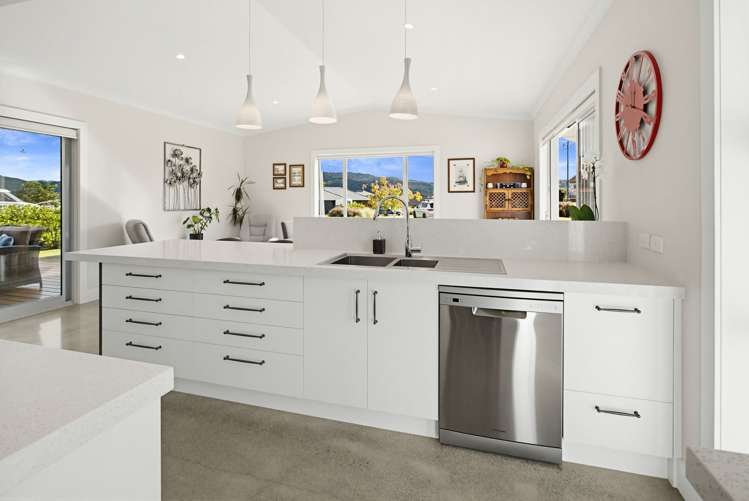 14 Topping Place Whitianga_7