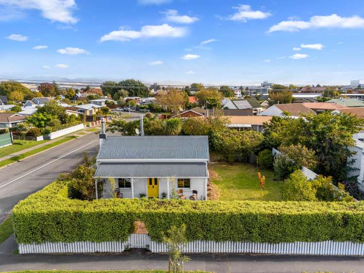 24 Dillons Point Road Islington_23