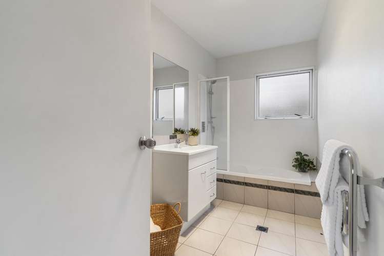 1/88 Lantana Road Green Bay_32