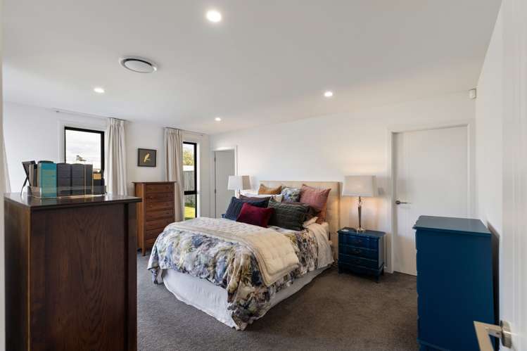 62 Freedom Drive Kelvin Grove_24