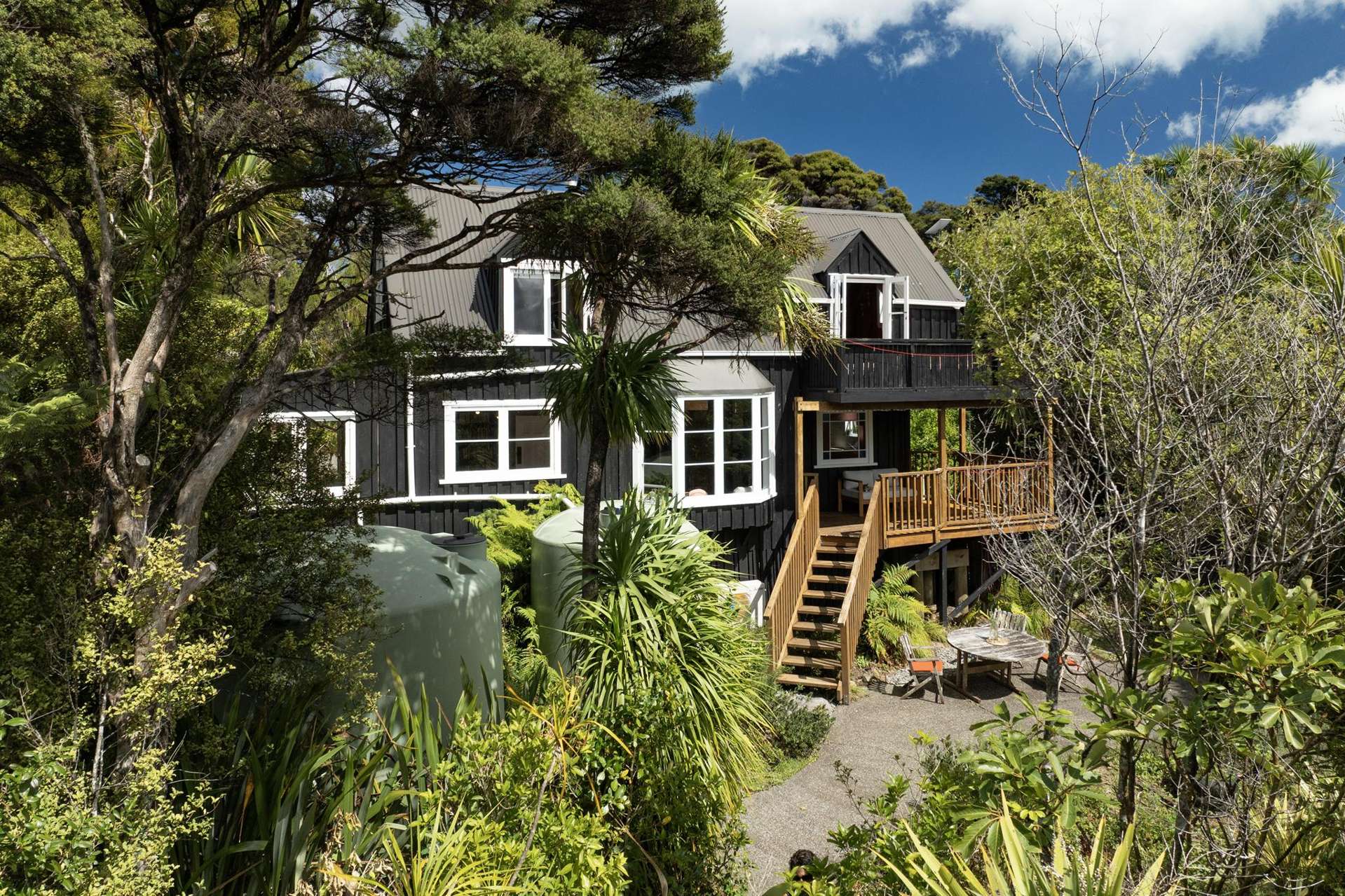 83 Anawhata Road Anawhata_0