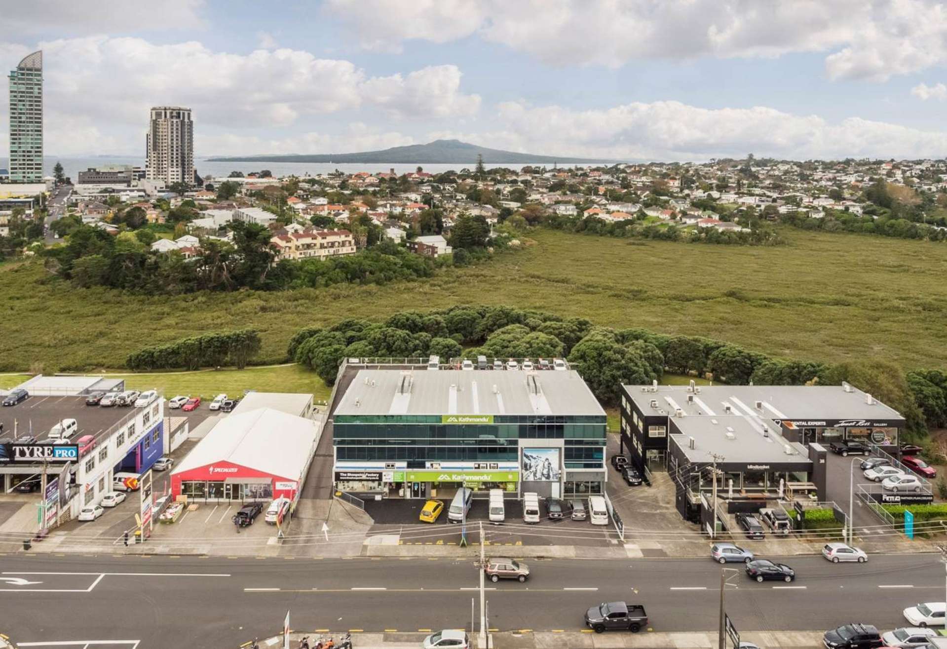 34 Barrys Point Road Takapuna_0