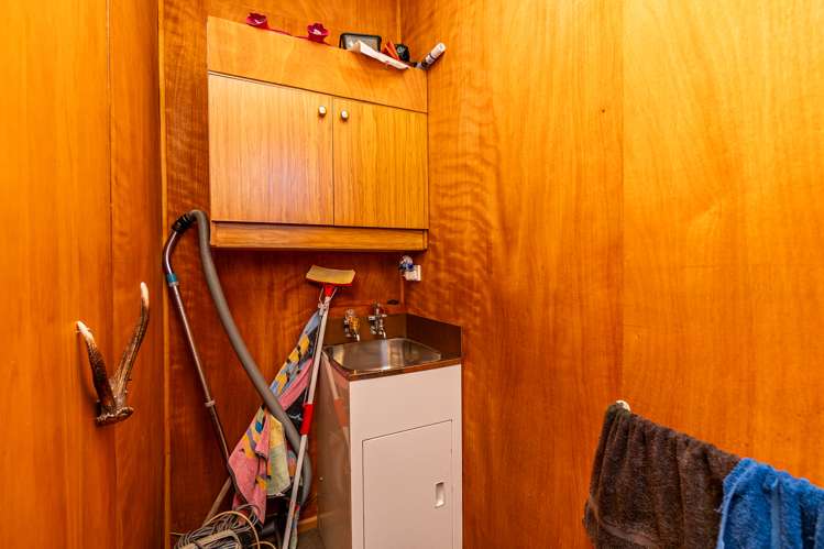 9 Stopbank Road Temuka_13