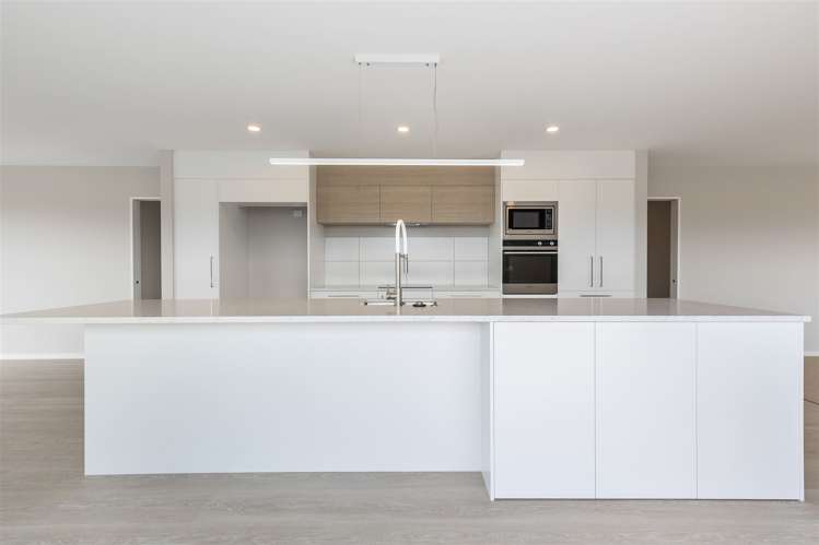 14 Whitehall Drive Springlands_7