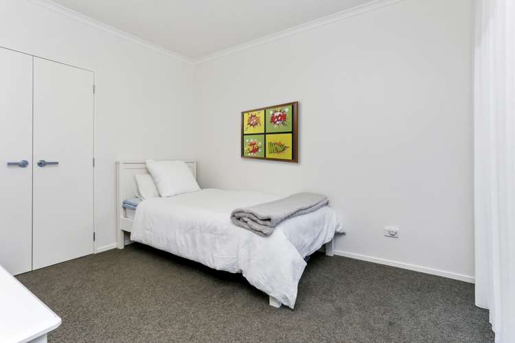 6 Siren Street Wainui_11