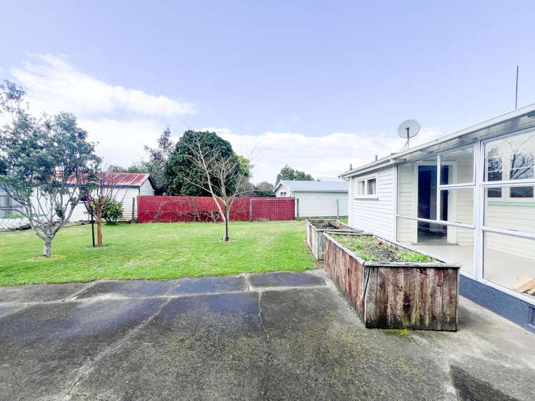 37 Christian Street Dannevirke_25