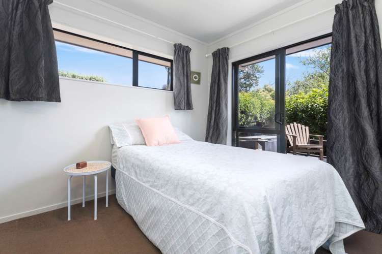 56a Crawford Avenue Mangere Bridge_11