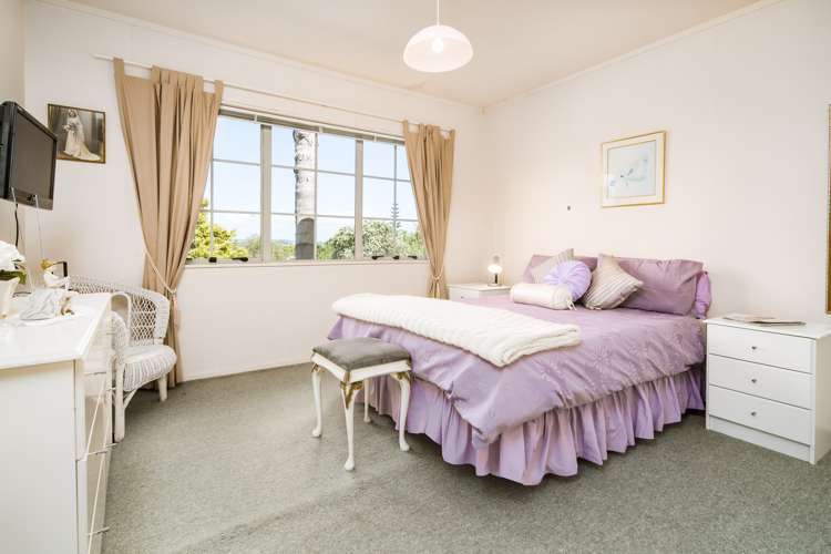 11 Evergreen Rise New Lynn_11