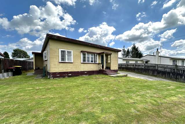 Original Tokoroa home with room to grow!