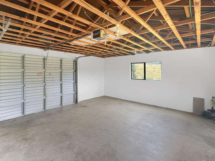 1/243 Trickers Road 10985_11