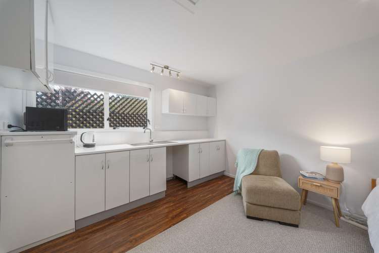 15 Koromiko Street St Martins_14