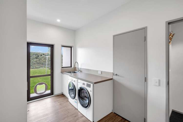 447 Oxford Road Fernside_20