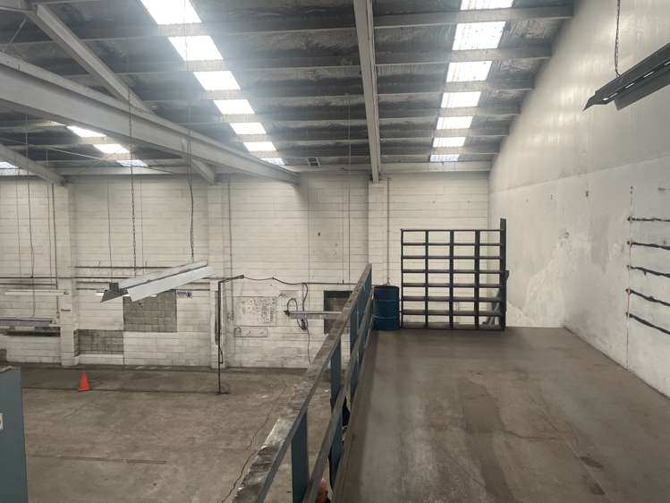 28 Montgomery Crescent Clouston Park_3