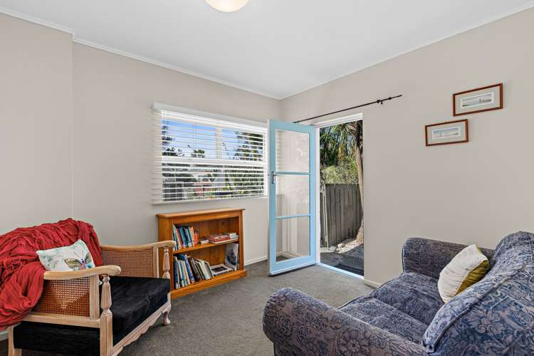 10 Williams Crescent Point Wells_12