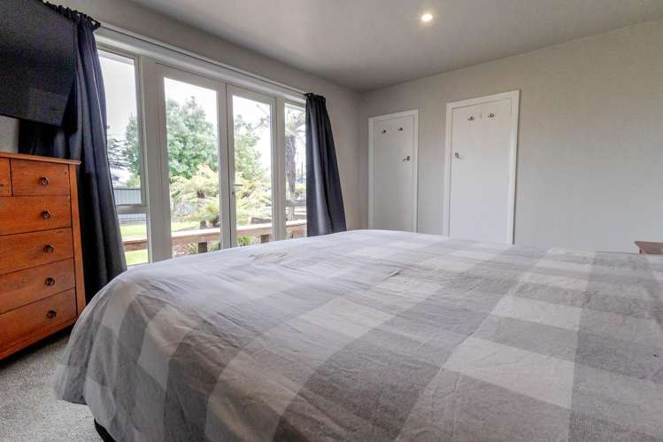 14 Jollie Street Hokitika_12