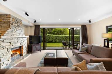 32/96 Fernhill Road_4