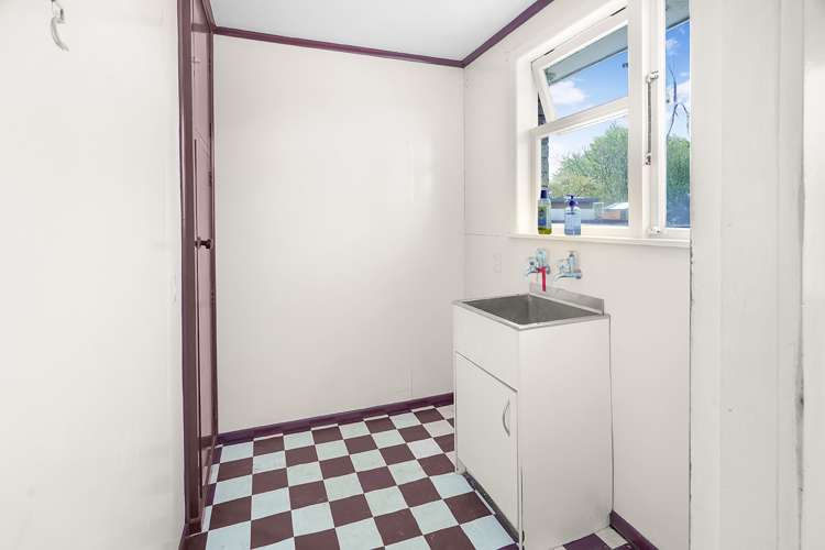 14 Yeats Crescent Fairfield_11